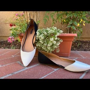 Black and White Flats